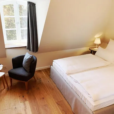 Wyndberg Hotel *