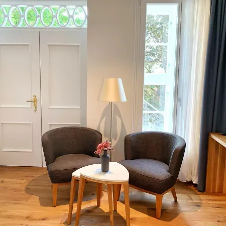 Wyndberg Hotel *